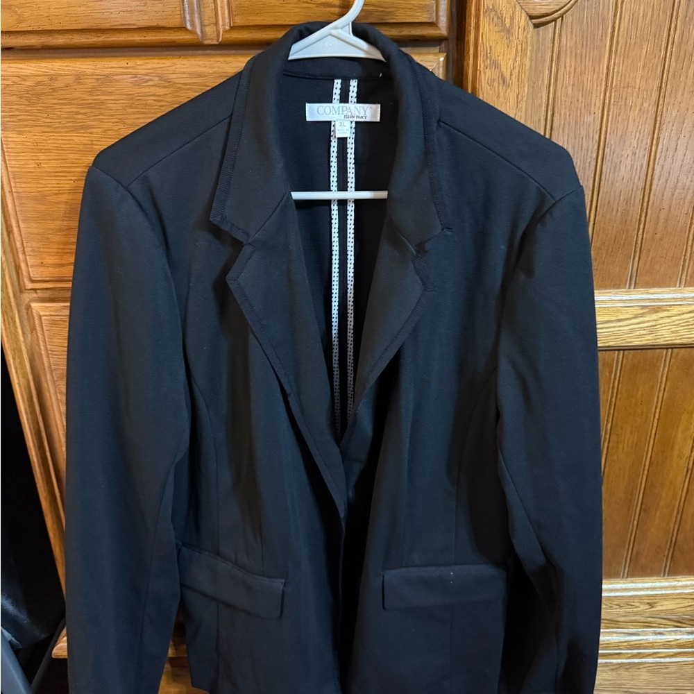 Ellen Tracy Classic Black Blazer